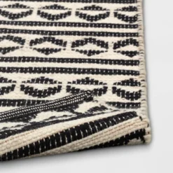 2'6"x4' Geometric Woven Accent Rug Black - Project 62™ 4 2'6"x4' Geometric Woven Accent Rug Black - Project 62™ -Furniture Bargain Store GUEST 07af6f19 16a2 4967 b901 88bdd9000605