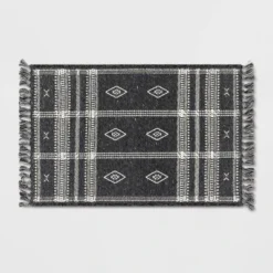 2'3"x3'9" Southwest Plaid Accent Rug - Project 62™ 5 2'3"x3'9" Southwest Plaid Accent Rug - Project 62™ -Furniture Bargain Store GUEST 86da48ef 6d7f 4649 8001 6ec5397265b6